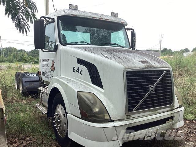 Volvo  وحدات الجر