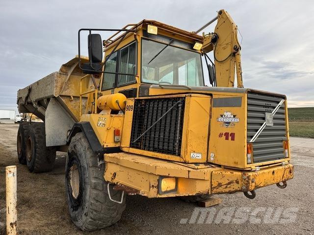Volvo A25C ساحبات مفصلية