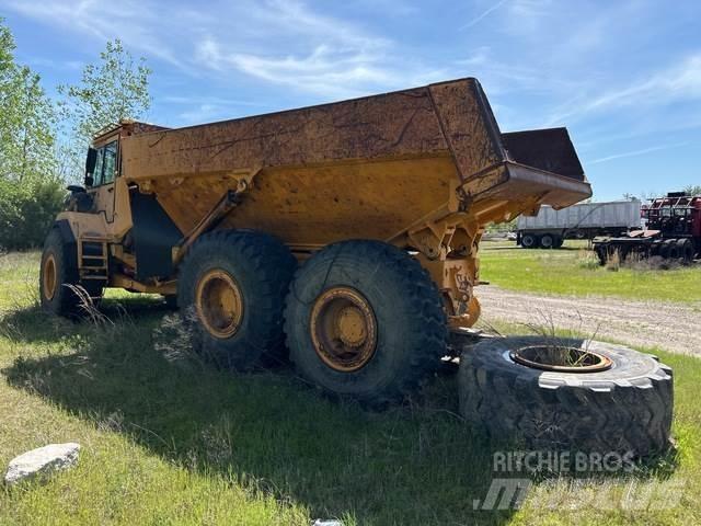 Volvo A25C 6x6 ساحبات مفصلية