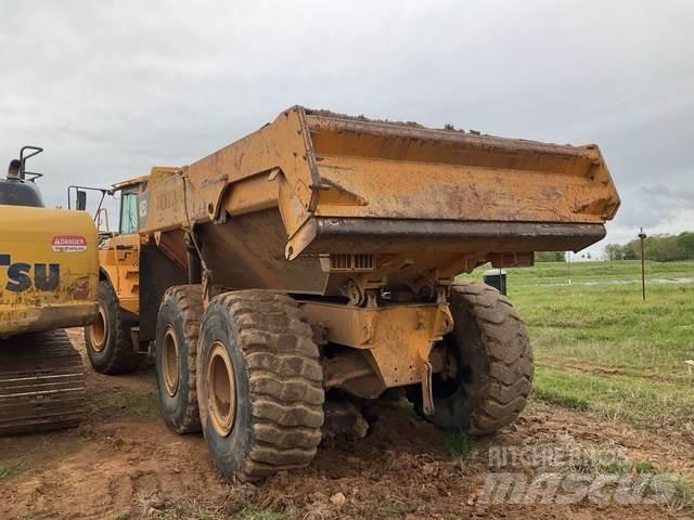 Volvo A25D ساحبات مفصلية