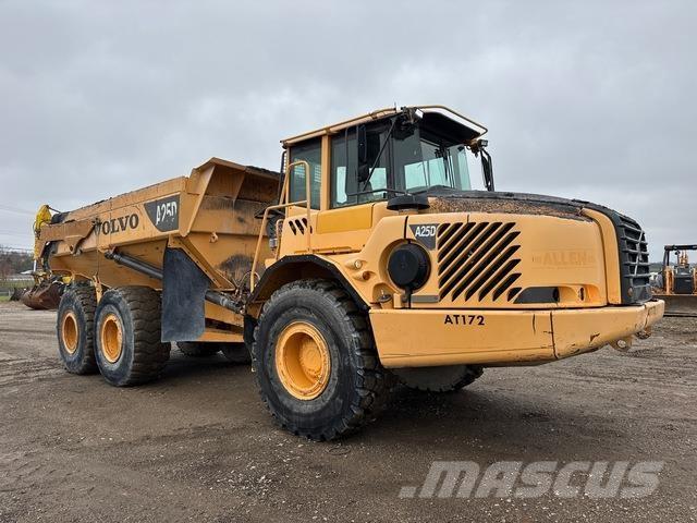 Volvo A25D ساحبات مفصلية