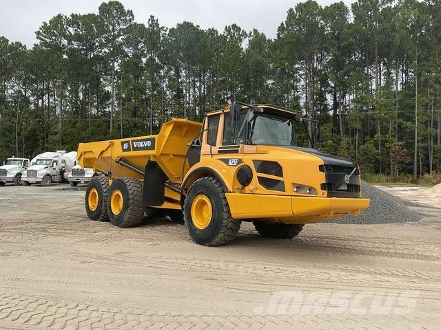Volvo A25F ساحبات مفصلية
