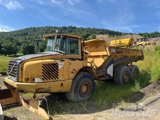 Volvo A30D ساحبات مفصلية