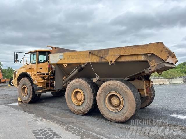 Volvo A35D ساحبات مفصلية