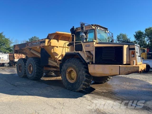 Volvo A40 ساحبات مفصلية