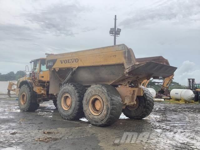 Volvo A40D ساحبات مفصلية