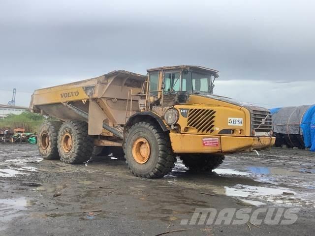 Volvo A40D ساحبات مفصلية