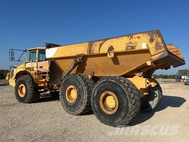 Volvo A40D ساحبات مفصلية