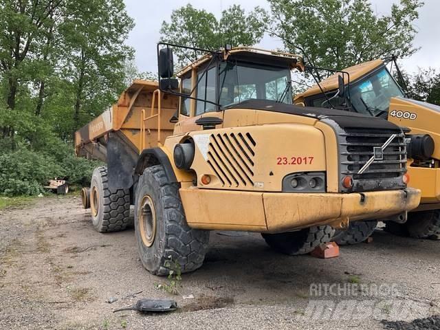 Volvo A40D ساحبات مفصلية