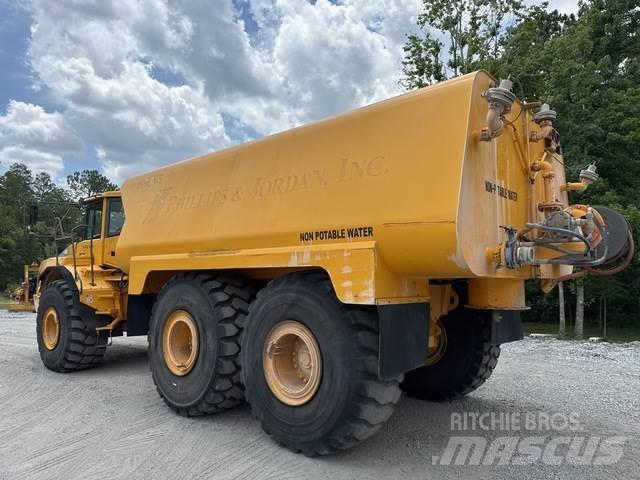 Volvo A40E صهاريج مياه