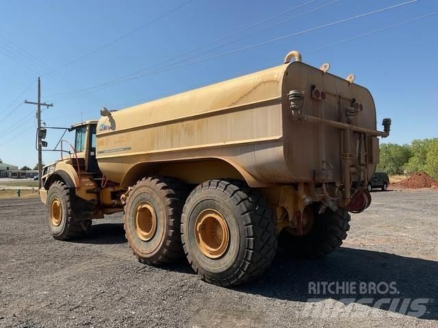 Volvo A40G صهاريج مياه