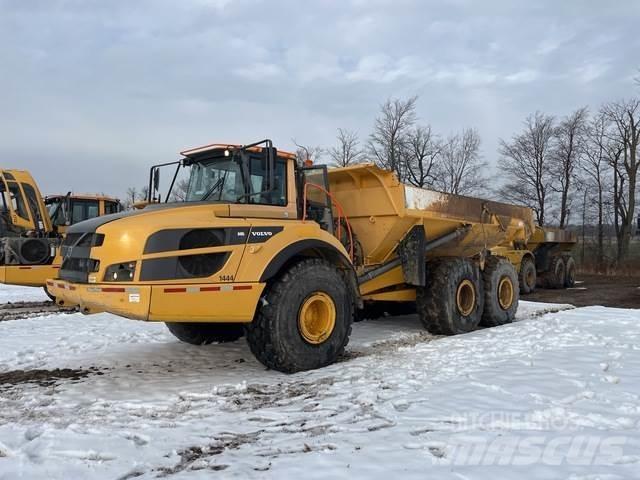 Volvo A40G ساحبات مفصلية