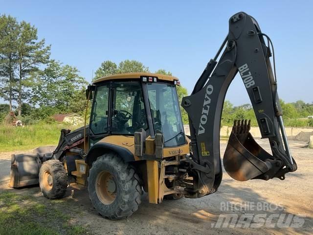 Volvo BL70B لوادر ذات جرافات عكسية