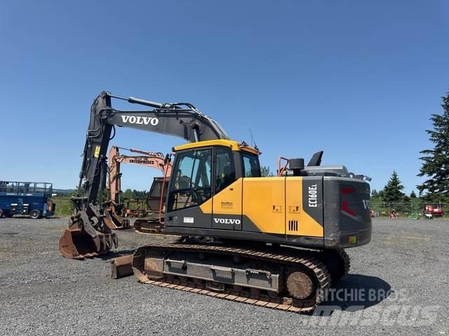 Volvo EC160EL حفارات زحافة