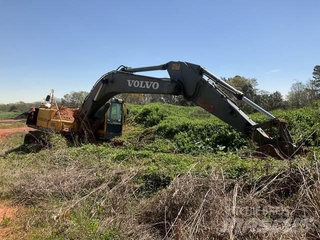 Volvo EC240BLC حفارات زحافة