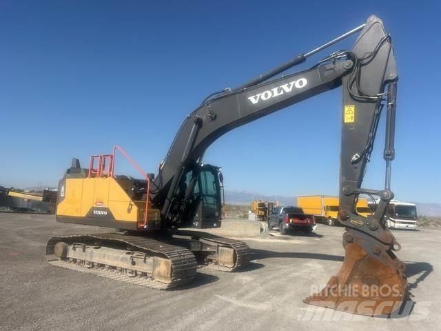 Volvo EC250EL حفارات زحافة