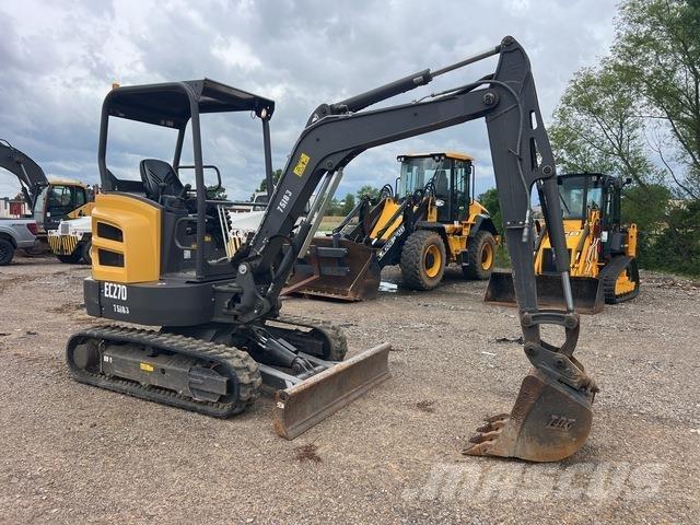 Volvo EC27D حفارات زحافة