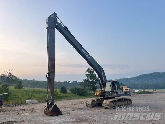 Volvo EC300DLR حفارات زحافة