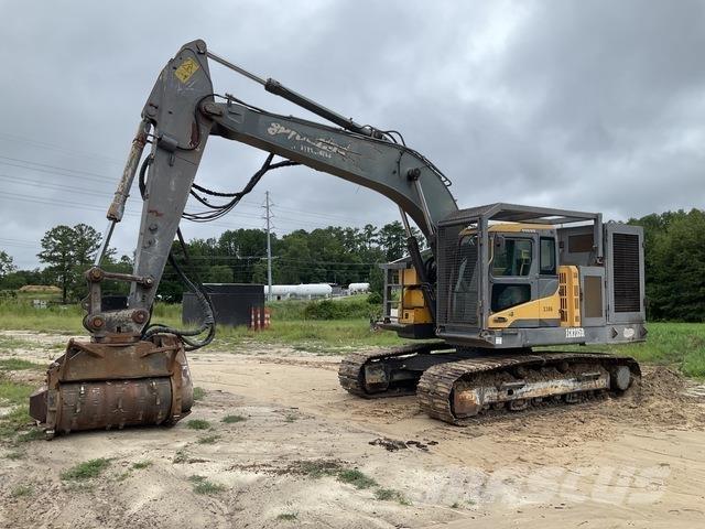 Volvo ECR235DL حفارات زحافة