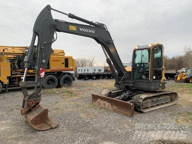 Volvo ECR88D حفارات زحافة
