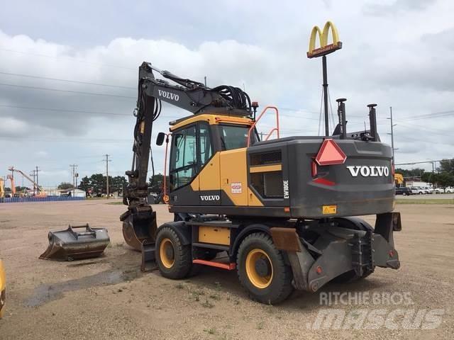 Volvo EW180E حفارات بعجل