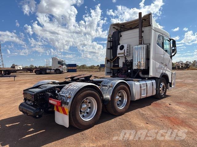 Volvo FH16 وحدات الجر