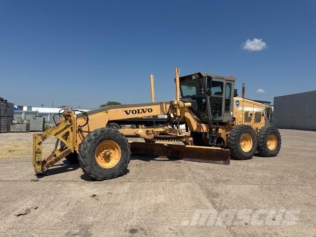 Volvo G720 VHP معدات تمهيد الطرق