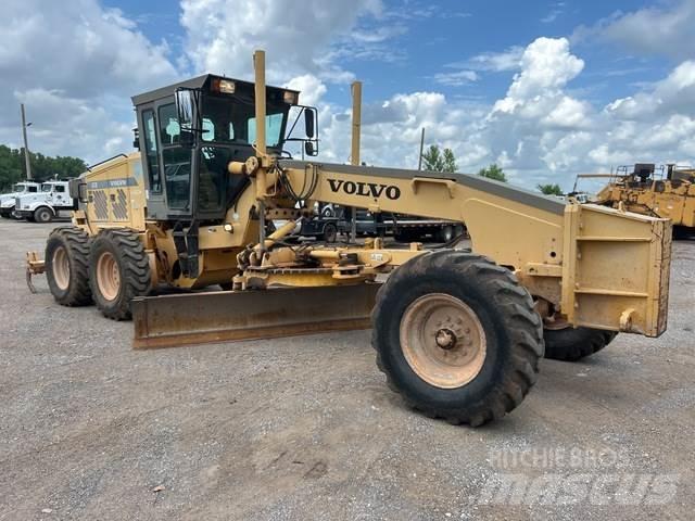 Volvo G720VHP معدات تمهيد الطرق