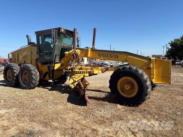 Volvo G780B معدات تمهيد الطرق