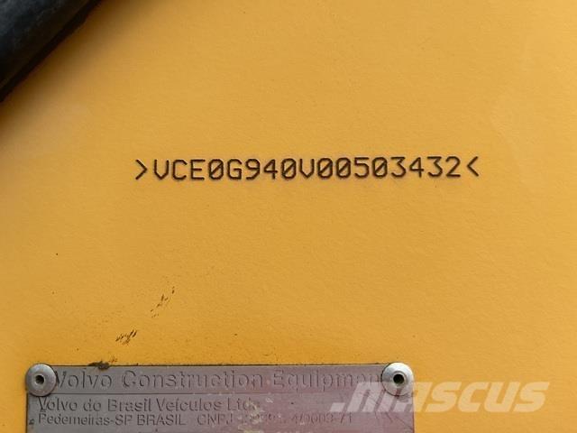 Volvo G940 معدات تمهيد الطرق