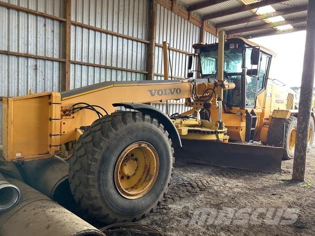 Volvo G990 معدات تمهيد الطرق