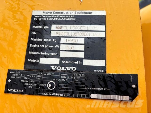 Volvo L105 لوادر بعجل