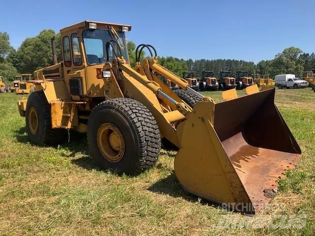 Volvo L120 لوادر بعجل