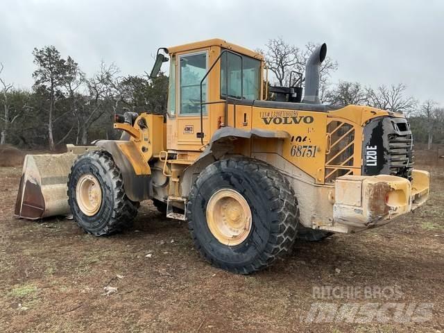 Volvo L120E لوادر بعجل