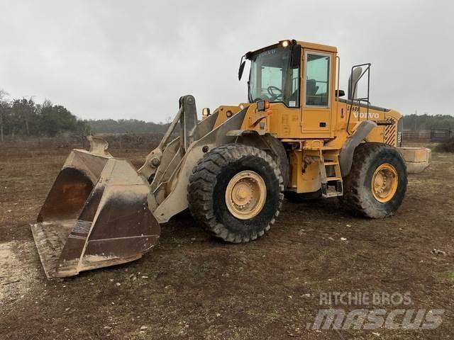 Volvo L120E لوادر بعجل