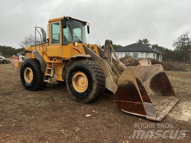 Volvo L120E لوادر بعجل