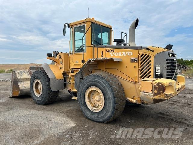 Volvo L120E لوادر بعجل