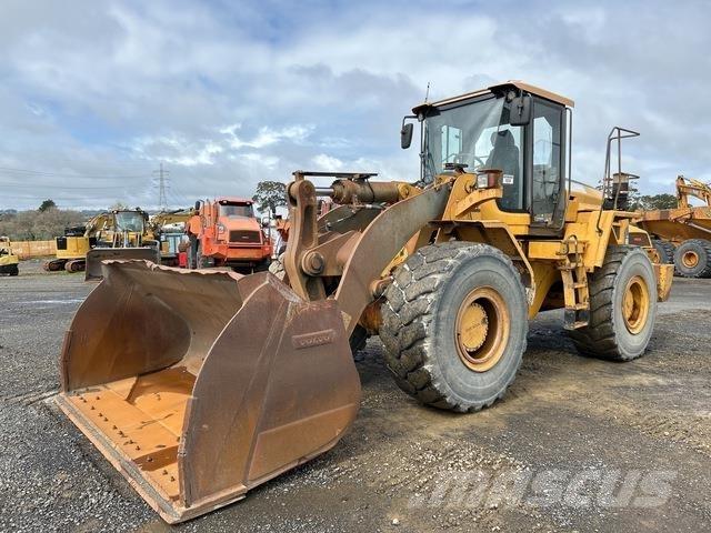 Volvo L120GZ لوادر بعجل