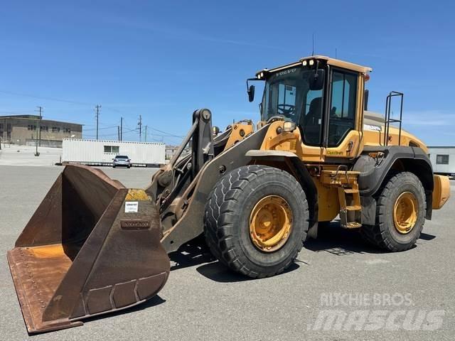 Volvo L120H لوادر بعجل