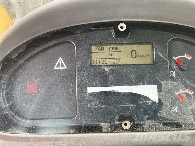 Volvo L150E لوادر بعجل