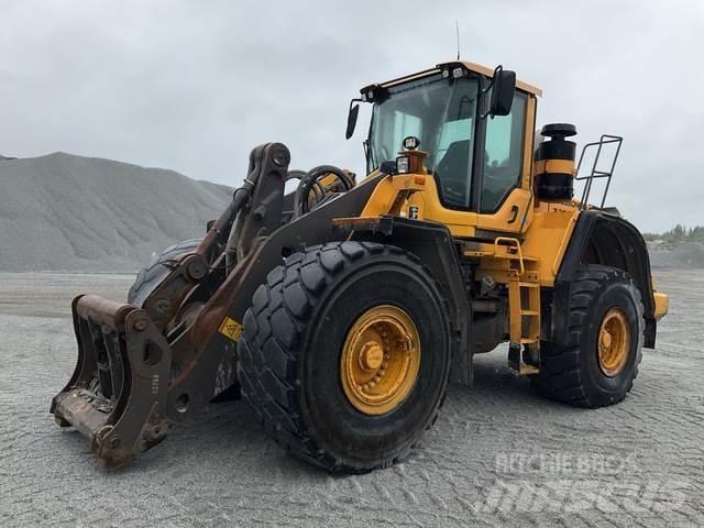 Volvo L180F لوادر بعجل
