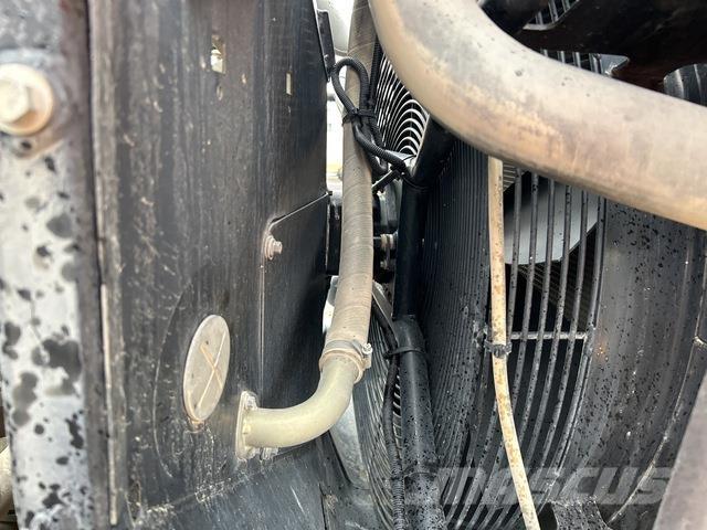 Volvo L260H لوادر بعجل