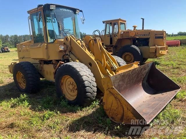 Volvo L50C لوادر بعجل