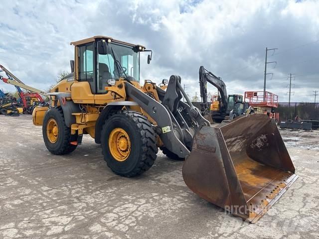 Volvo L70H لوادر بعجل
