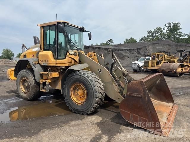 Volvo L70H لوادر بعجل