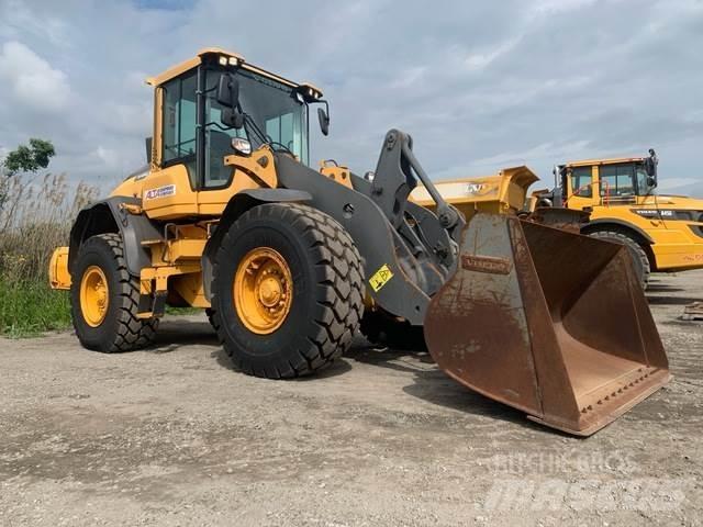 Volvo L70H لوادر بعجل