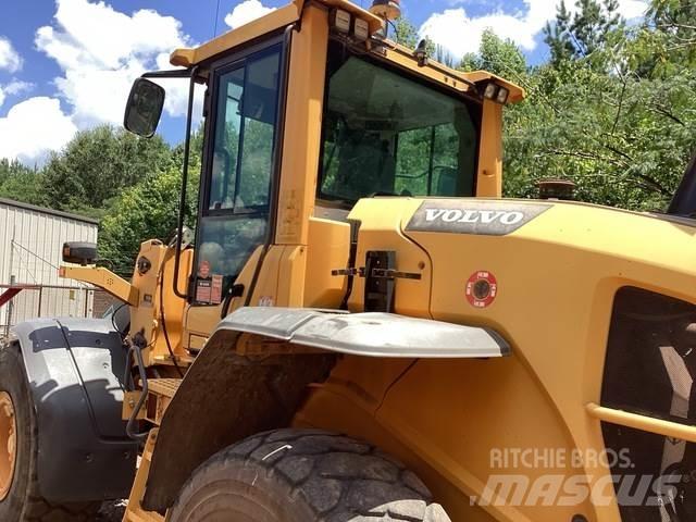 Volvo L90G لوادر بعجل