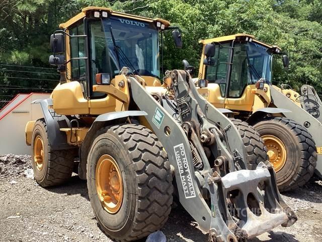 Volvo L90G لوادر بعجل