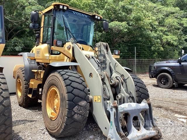 Volvo L90G لوادر بعجل