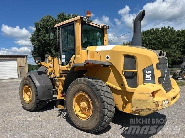 Volvo L90G لوادر بعجل